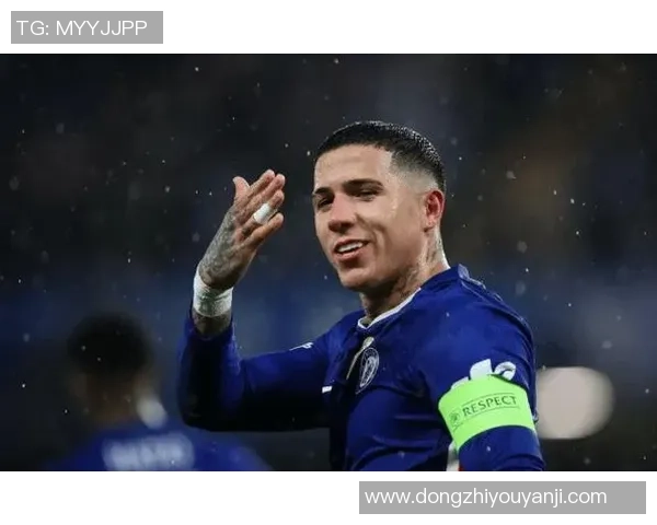 切尔西豪取四连胜大胜阿贾克斯五比一恩佐埃斯特旺点射凯塞多破门